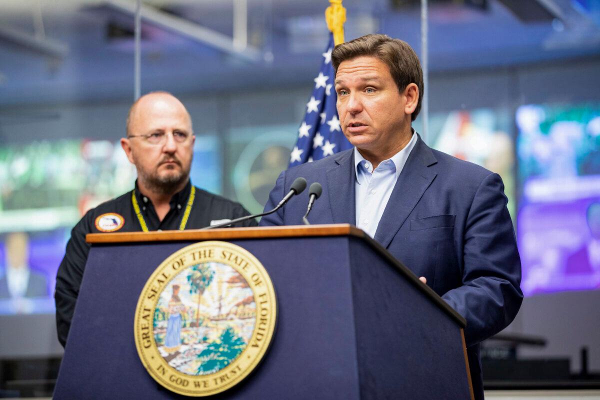  Florida Gov. Ron DeSantis speaks during a news conference at the Emergency Operations Center in Tallahassee, Fla., on Sept. 25, 2022. (Alicia Devine/Tallahassee Democrat via AP)