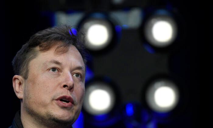 Twitter Erupts Over Elon Musk’s Ukraine Solution; DOJ Reveals Peter Strzok’s Termination Letter | NTD News Today