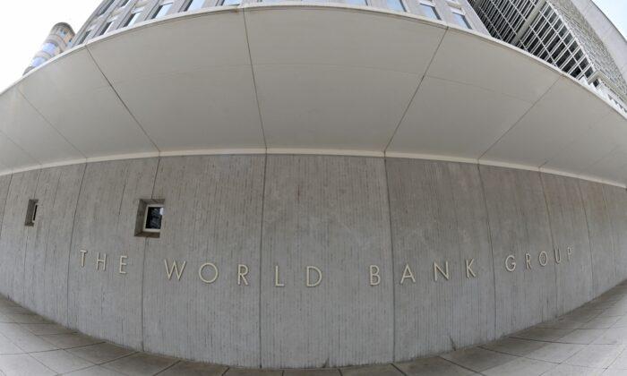 World Bank Cuts 2022 East Asia Growth Outlook, Cites China Slowdown