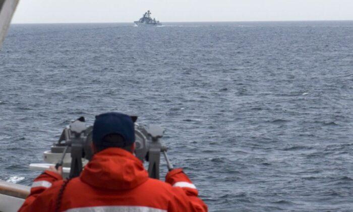 Chinese Guided Missile Cruiser, Russian Warships Spotted Near Alaska