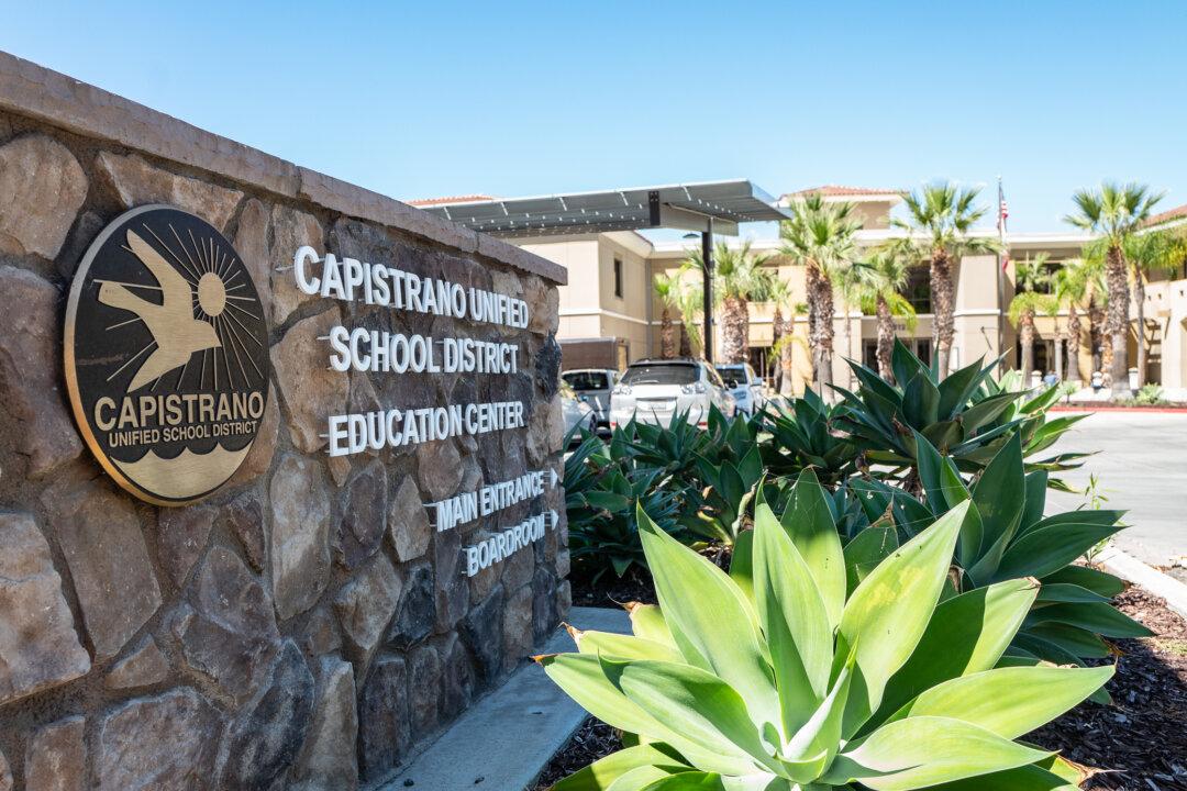 Capistrano School Board Candidate Campaigns to Bring Parents-First Perspective