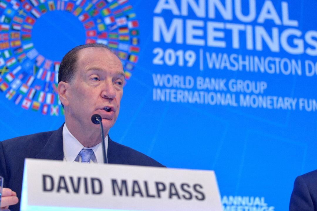 World Bank’s Malpass Sees Risk of Stagflation, Likely Recession in Europe