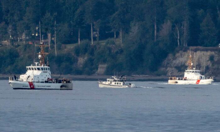 Navy, NTSB to Begin Efforts to Recover Crashed Seaplane