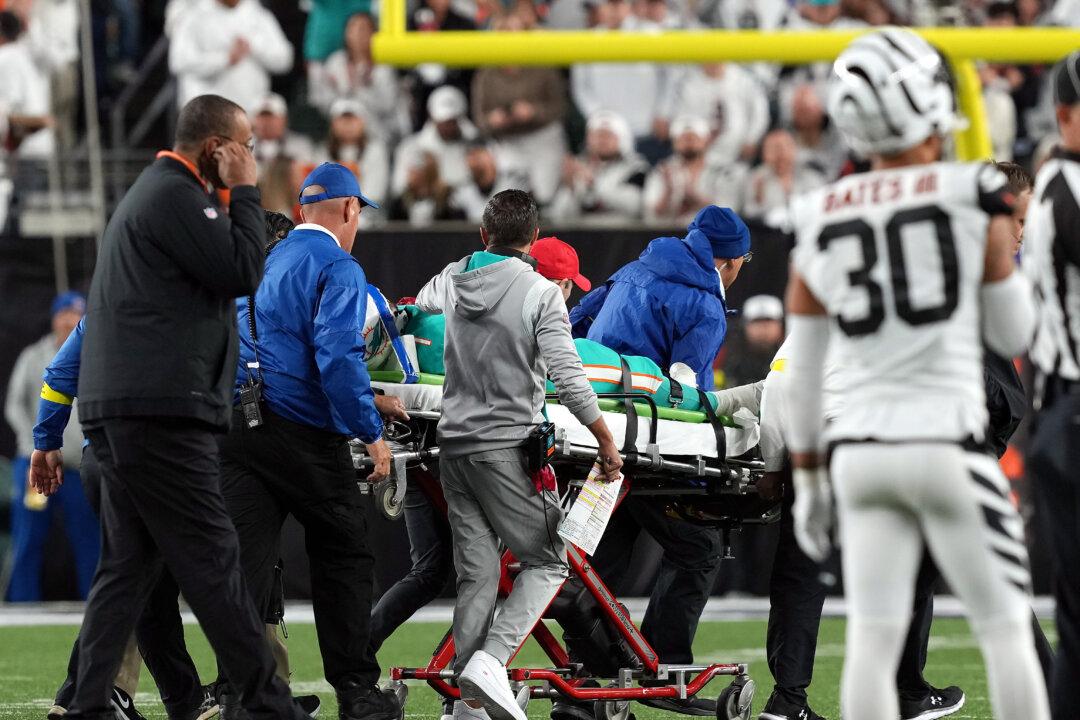 Dolphins Quarterback Tua Tagovailoa Stretchered Off With Head Injury