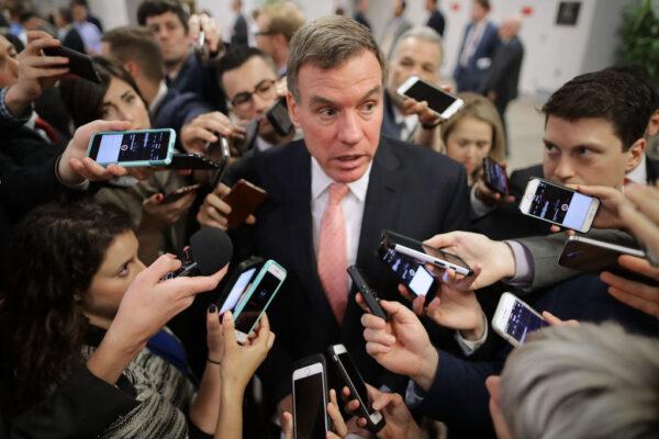 Ukraine Aid Not Only Central to Geopolitical Strategy, Bulk Goes to US Companies: Warner