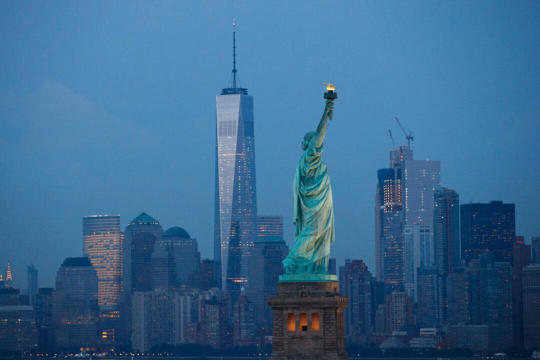 Here Are the 10 Wealthiest Cities in the World, 5 of Them Are in the US