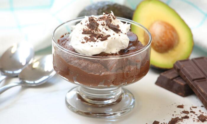 Avocado Dark Chocolate Mousse (Recipe + Video)