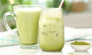Stress-Relieving Matcha Green Tea Latte (Recipe + Video)