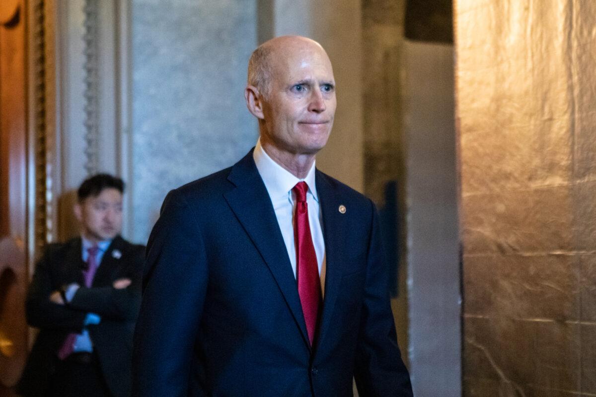 Sen. Rick Scott (R-Fla.) departs the Senate floor following a vote to proceed to the Inflation Reduction Act in Washington, on Aug. 6, 2022. (Anna Rose Layden/Getty Images)