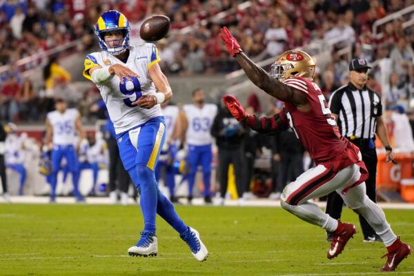 Quarterback Matthew Stafford (9) of the Los Angeles Rams passes against the San Francisco 49ers during the third quarter at Levi's Stadium in Santa Clara, Calif., on Oct. 3, 2022. (Thearon W. Henderson/Getty Images)