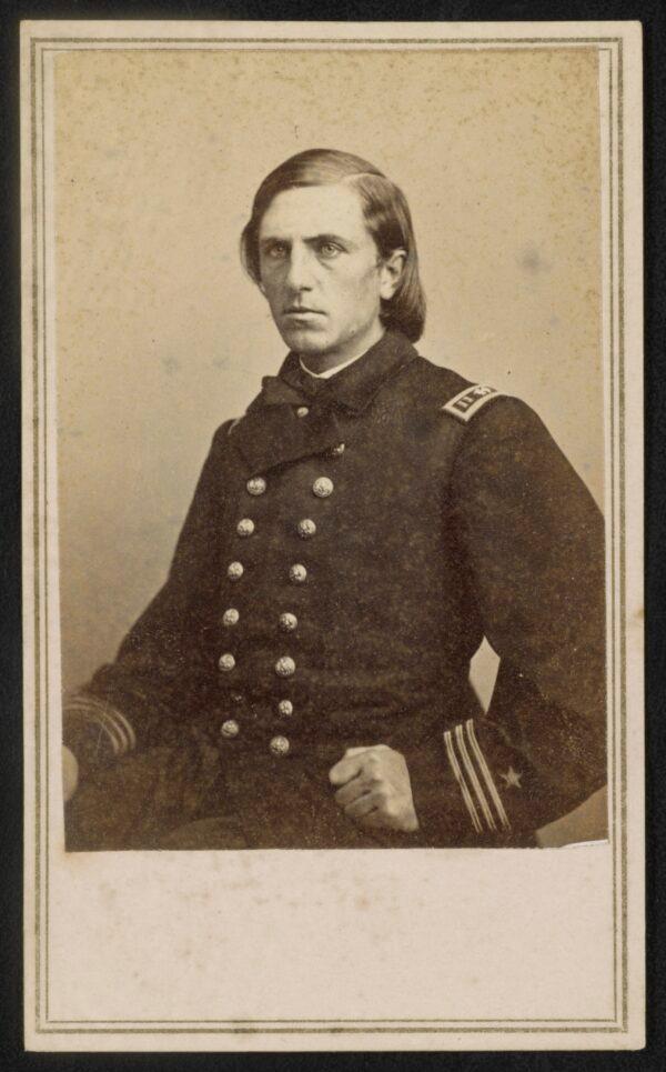 A portrait of Lt. William B. Cushing photographed between 1861 and 1865. (Public domain)