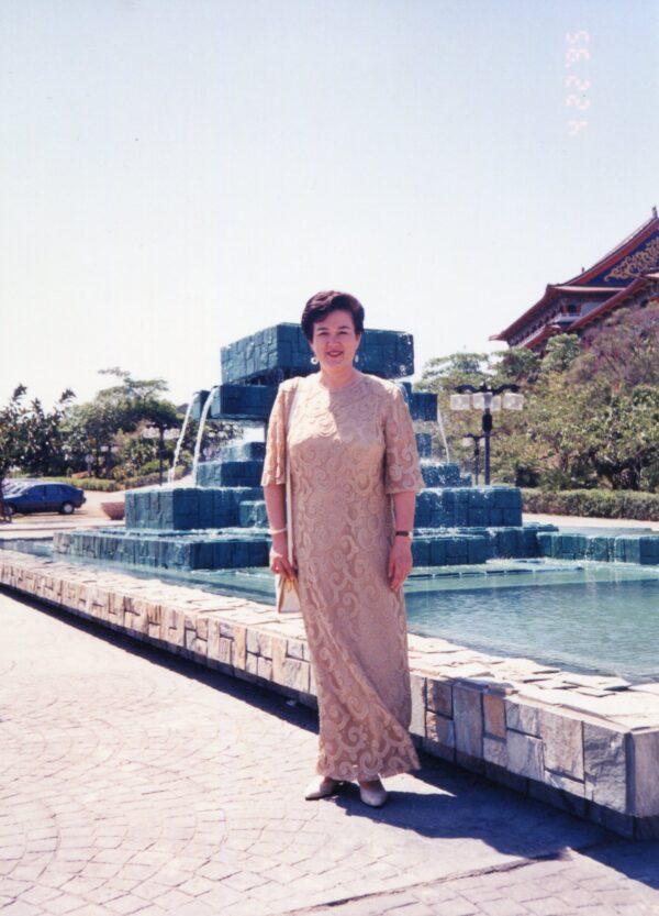 Buczacki’s husband is a diplomat. From 1992 to 1995, he was assigned to work at the American<br/>Institute in Taiwan. They stayed in the city of Kaohsiung. (Courtesy of Teresa Buczacki)