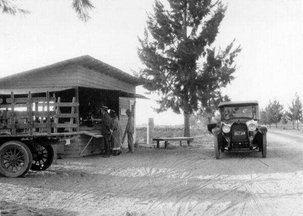 The original Knott’s roadside berry stand, circa 1926. (Courtesy of the Orange County Archives)
