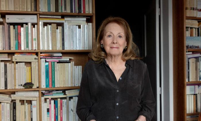 French Author Annie Ernaux Wins 2022 Nobel Prize for Literature