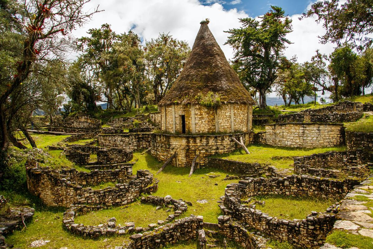 Famous view of Lost city Kuelap, Peru (Ludmila Ruzickova/Shutterstock)