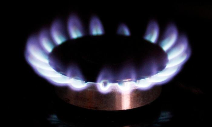Gas Crisis Set to Worsen After Europe Burns Through Winter Stocks