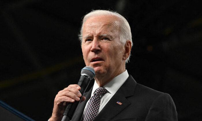Biden Signs Cybersecurity Bill to Ensure Data Encryption Used by US Government Is Quantum Proof