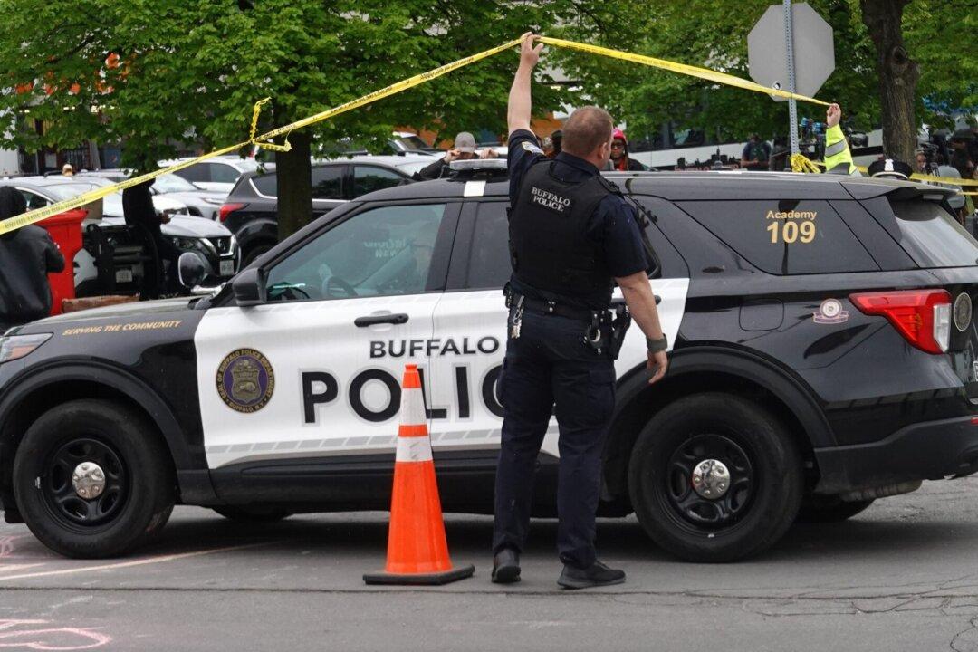 Sheriff: Father Killed Wife, Parents While 4 Children at School