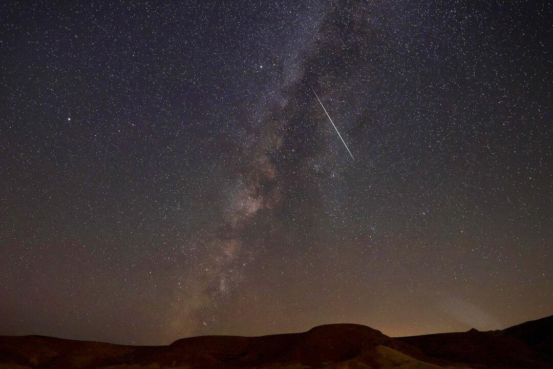 Draconid Meteor Shower to Grace the Night Sky on Evenings of Oct 8, 9—Here’s What You Need to Know