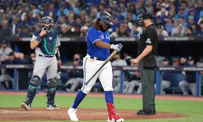 Blue Jays Fall to Mariners in American League Wild-Card Series Opener
