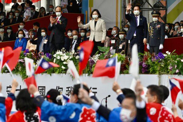 Taiwan's President Tsai Ing-wen (top C) attends a ceremony to mark the island's National Day in front of the Presidential Office in Taipei on October 10, 2022. (Sam Yeh / AFP via Getty Images)