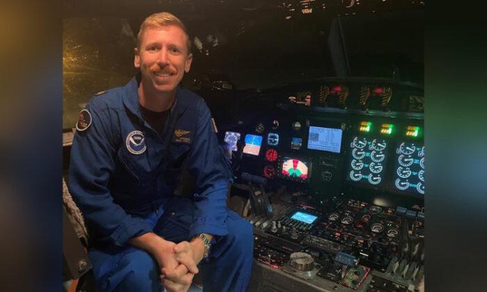Hurricane Hunter Who Flew Into the Eye of Fiona Describes ‘Very Challenging’ Storm