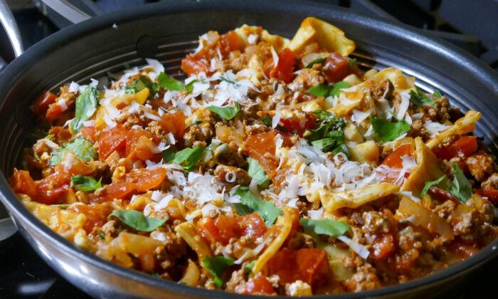 Quick Fix: Skillet Lasagna a Comforting Fall Weeknight Meal