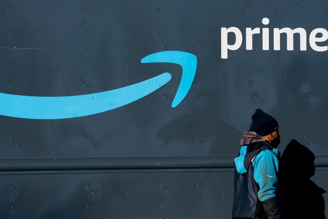 Amazon’s 2nd Prime Day Sees Thrifty Shoppers as Inflation Woes Weigh