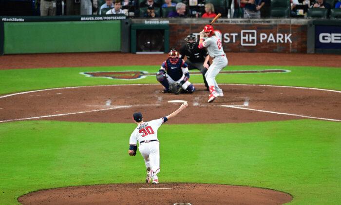 Kyle Wright, Braves Blank Phillies, Level NLDS 1–1