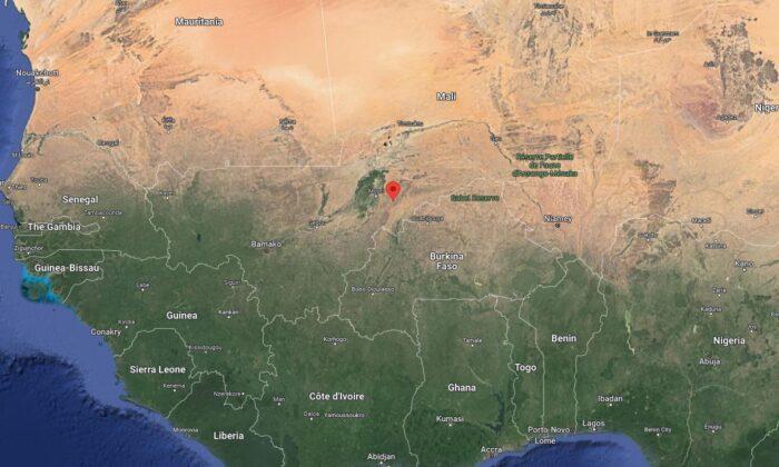 Passenger Bus Hits Improvised Bomb in Central Mali; 10 Dead