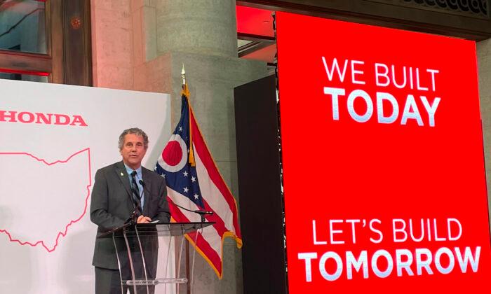 Honda, LG to Build $3.5 Billion Battery Plant, Hire 2,200 in Ohio