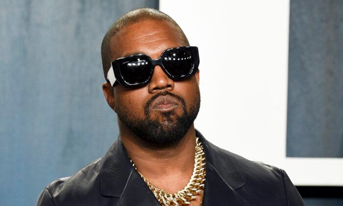 Mother of George Floyd’s Daughter Threatens to Sue Kanye West for $250 Million