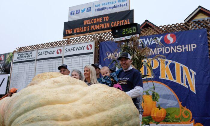 ‘I’m super thankful’: Owner of 2,560-Lb Pumpkin Sets New North American Record in Half Moon Bay Contest