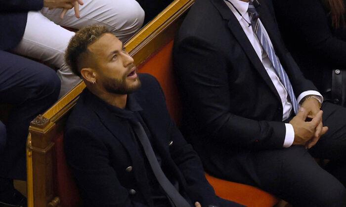Neymar Appears in Court for 2013 Barcelona Transfer Trial, Set to Testify on Tuesday