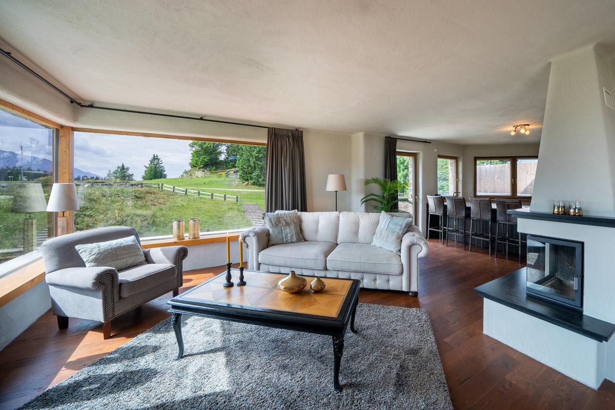 Throughout the residence are numerous casual dining/social areas, all enjoying views of the surrounding alpine splendor. (Courtesy of the property owners, Sotheby's Concierge Auctions)