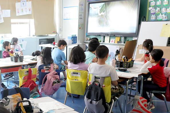  Students attend class in a New York City public school in June 2022. (Michael Loccisano/Getty Images)