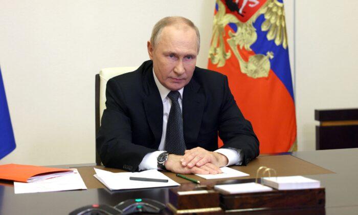 Russia’s Putin Declares Martial Law in Controlled Ukrainian Regions