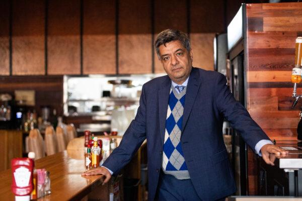 Restaurateur and member of the West Los Angeles Chamber of Commerce Roozbeh Farahanipour at his restaurant in Los Angeles on Nov. 18, 2021. (John Fredricks/The Epoch Times)