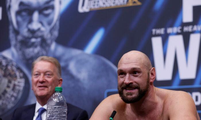 WBC Champion Fury to Fight Chisora for Third Time