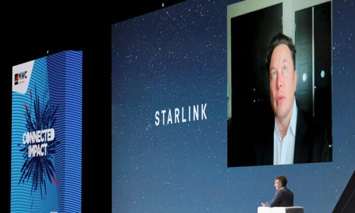 SpaceX Rolls out Starlink Internet Service for Private Jets