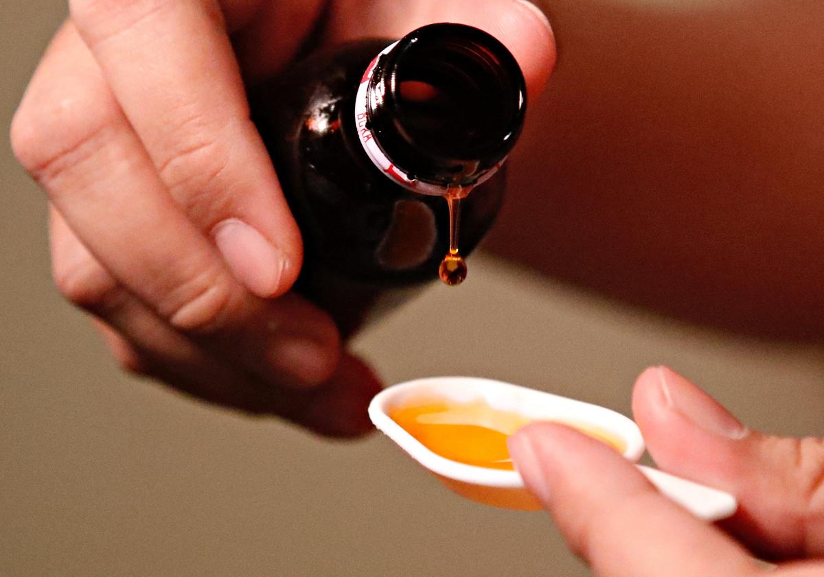 Indonesia Revokes Fever Syrup Manufacturing Licenses of 2 Firms Amid 150 Child Deaths