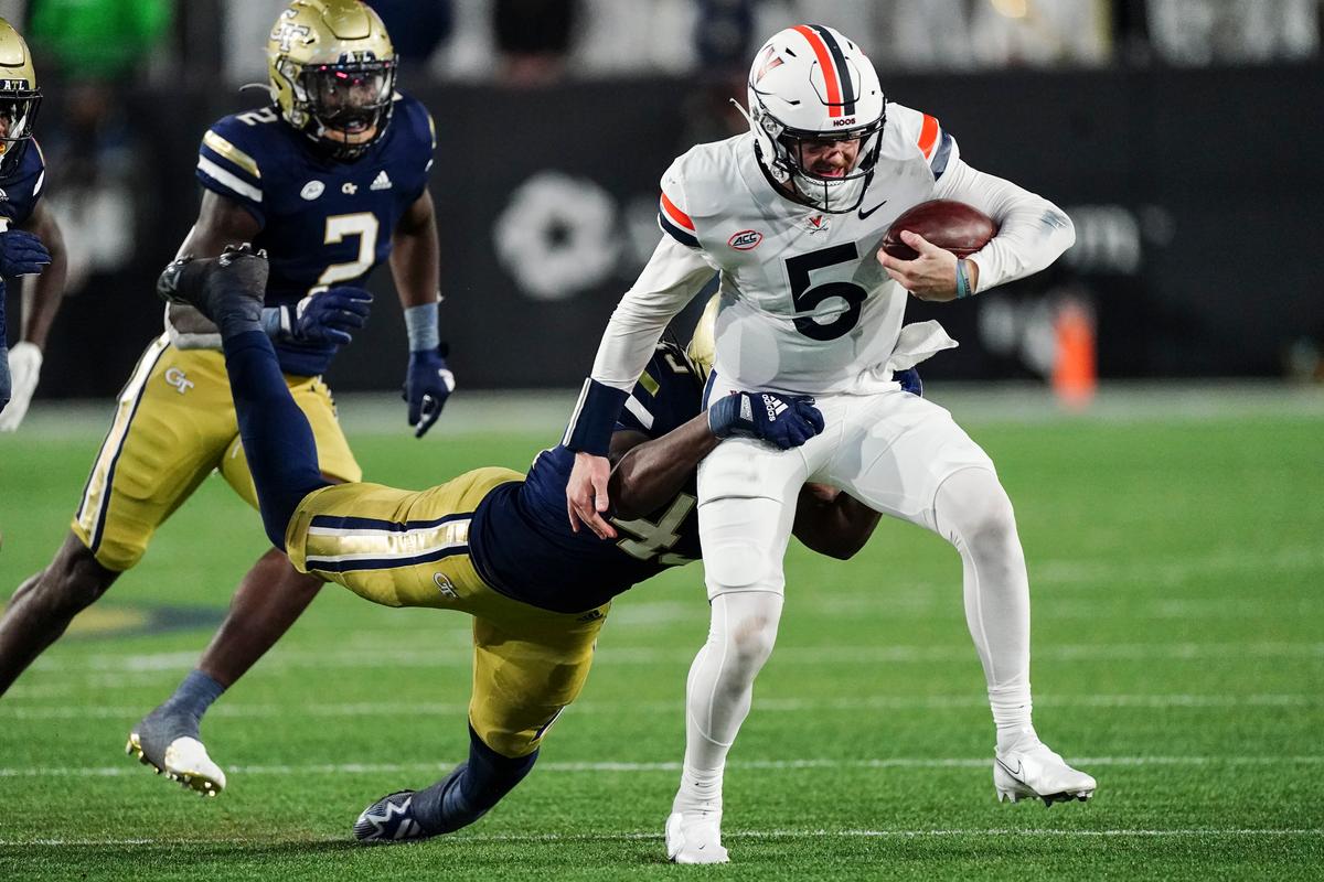 Brennan Armstrong Sets Virginia’s TD-Pass Mark in Win Over Ga. Tech