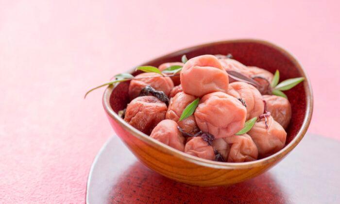 Appetizing Umeboshi With Many Benefits Can Effectively Inhibit COVID-19 Infection and Reproduction