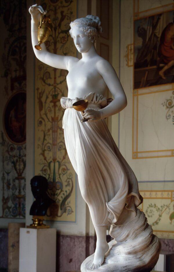 "Hebe," by Antonio Canova. Marble; 25 5/8 inches by 63 inches by 33 1/2 inches. The State Hermitage Museum, in St. Petersburg, Russia. (Public Domain)