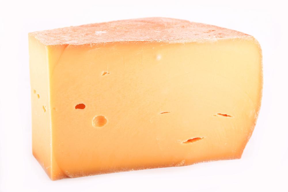 Swiss alpine cheeses are worth the splurge.(Sofia Kora/Shutterstock)