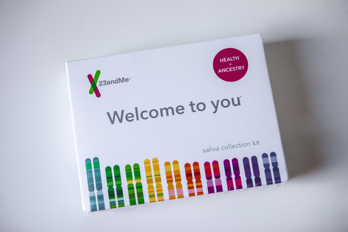 23andMe saliva collection kit for personal genetic, DNA ancestry, and health test. (Lets Design Studio/Shutterstock)