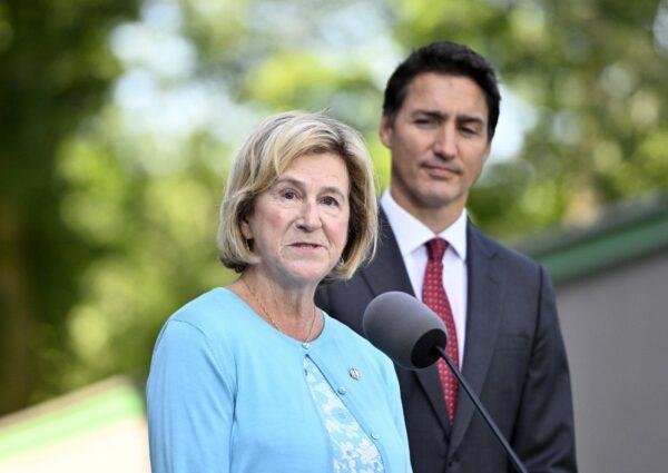 Minister of Public Services and Procurement Helena Jaczek speaks to reporters as Prime Minister Justin Trudeau looks on, at Rideau Hall in Ottawa, on Aug. 31, 2022.<br/>(The Canadian Press/Justin Tang)