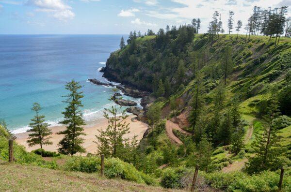 Norfolk Island landscape. (Pixabay)