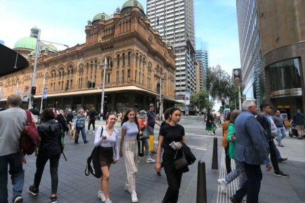 Pedestrians move along George Street in Sydney CBD, Australia, on Oct. 22, 2022. (Lisa Maree Williams/Getty Images)