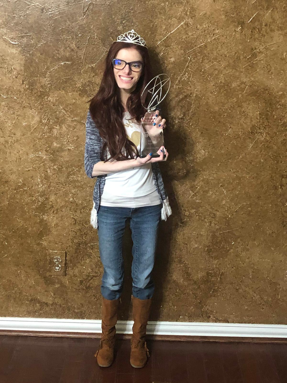 Sienna with her Night of Superstars Award, in Houston, on April 10, 2022. (Courtesy of <a href="https://www.facebook.com/officialChrissyBernal">Chrissy Bernal</a>)